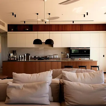 House Konus In *
